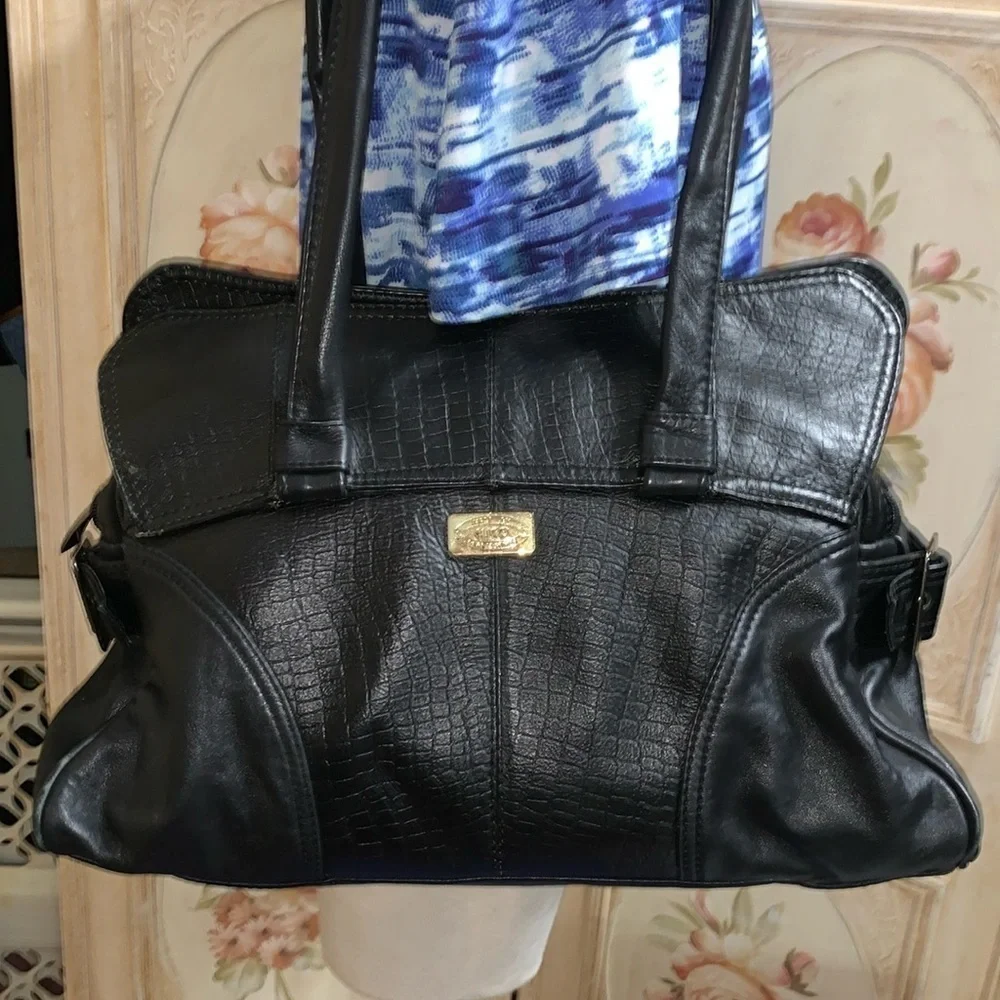 ELICO exquisite leather bag
